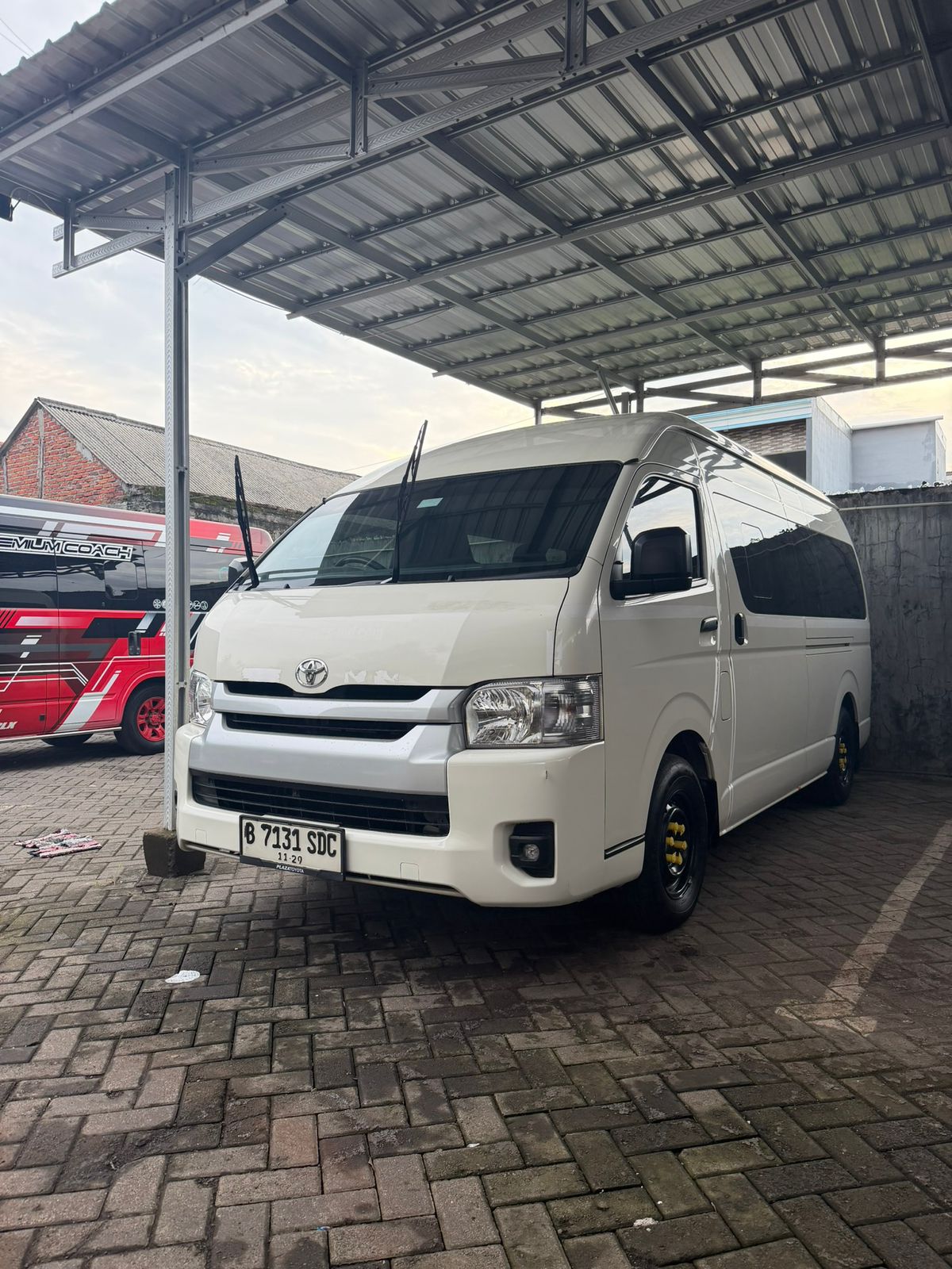 Jadwal Travel Surabaya Jakarta via Tol