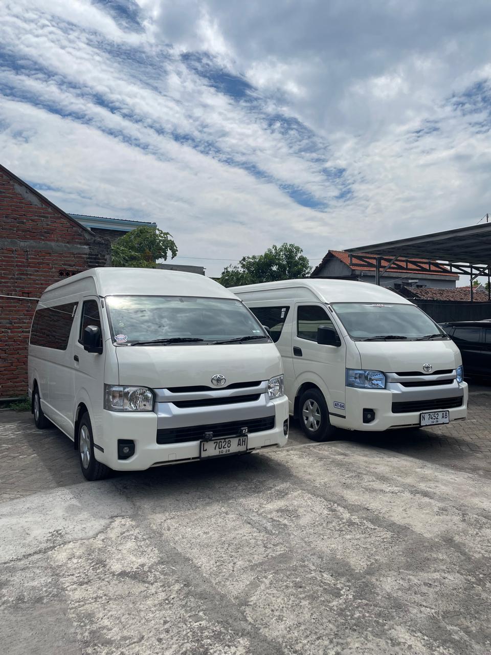 Interior Nyaman Travel Eksekutif Surabaya Denpasar